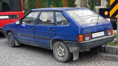 Купить ВАЗ (LADA) 2109 1996 года в Красноярске, чёрный, механика, бензин,  по цене 417000 рублей, №22144962