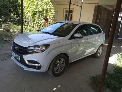 Купить б/у Lada (ВАЗ) XRAY I Cross 1.8 MT (122 л.с.) бензин механика в  Москве: белый Лада Икс-рэй I хэтчбек 5-дверный 2019 года на Авто.ру ID  1119507930