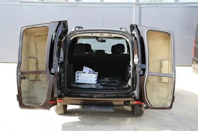 Lada Largus впервые получила двойной багажник — Motor