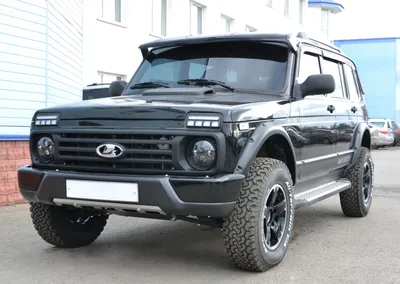 Внедорожнику Lada Niva Legend вернули особые версии Urban и Black, есть  цены - КОЛЕСА.ру – автомобильный журнал