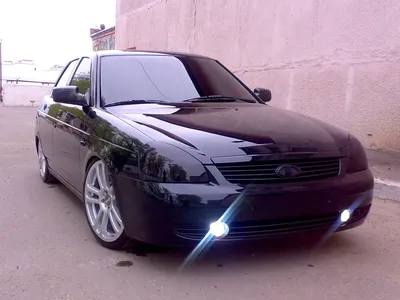 Смотрите видеорепортаж с теста автомобиля Lada Priora хэтчбек – Автоцентр.ua