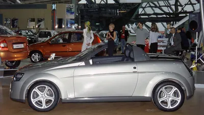 Крыша-крышка и кузов из пенопласта: все особенности Lada Roadster из 2000-х  - читайте в разделе Подборки в Журнале Авто.ру