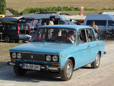 Samara, Russia - May 19, 2018: Vintage Russian tuned automobile Lada-2106  at the parade of old cars and motor show Stock Photo - Alamy