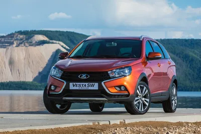 Фото серийной версии LADA Vesta Cross