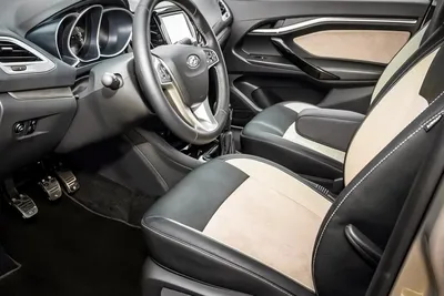 Как выглядит новая Lada Vesta FL изнутри: опубликованы живые фото салона