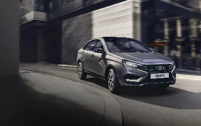 АвтоВАЗ выпустил 300-тысячный автомобиль LADA Vesta