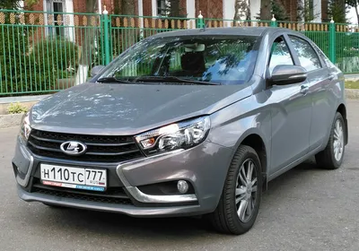 АвтоВАЗ на выставке в Сочи представил новую удлинённую Lada Vesta Aura