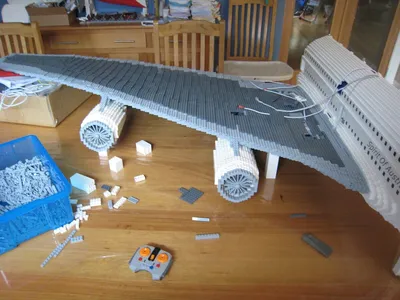 Сверхзвуковой самолет на полке: LEGO выпустила набор с «Конкордом» - Чудо  техники