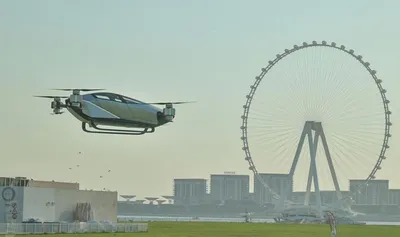 Первый в мире летающий автомобиль показали вживую. Его можно заказать за  $150