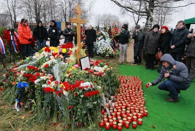 Президент Украины Владимир Зеленский с женой пришли на похороны Бориса  Патона
