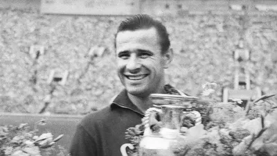 За что советский вратарь Лев Яшин получил «Золотой мяч» в 1963 году –  сборная СССР, «Динамо», история - Чемпионат