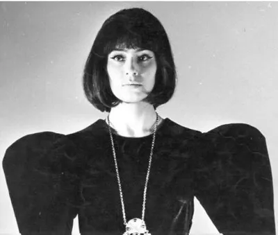 Как любовь довела до психиатра одну из самых красивых советских манекенщиц:  Трагическое пике Регины Збарской