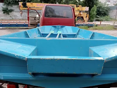 лодка Автобот — купить в Ачинске. Состояние: Б/у. Лодки и катера на  интернет-аукционе Au.ru