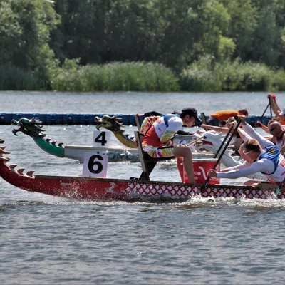 В Воронеже прошли региональные соревнования по гребле на лодках «Дракон»