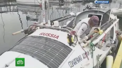Лодка Федора Конюхова Акрос перевернулась трижды во время шторма
