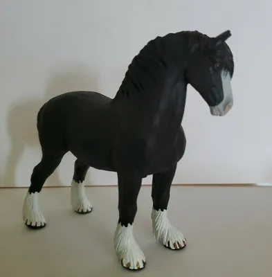 Лошадь шайр, ухоженная, красивая, …» — создано в Шедевруме