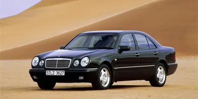 Купить б/у Mercedes-Benz E-Класс II (W210, S210) 220 2.2d AT (125 л.с.)  дизель автомат в Череповце: зелёный Мерседес-Бенц Е-класс II (W210, S210)  седан 1998 года на Авто.ру ID 1116610738