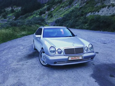 Mercedes-Benz E-Class 1995, 1996, 1997, 1998, 1999, седан, 2 поколение,  W210 технические характеристики и комплектации