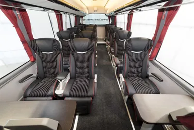 ФОТО: Lux Express инвестирует в новые автобусы почти три миллиона евро -  Delfi RUS