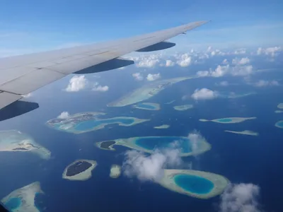 Мальдивы с самолета (53 фото) - 53 фото