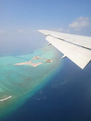 Этом Уникальном Изображении Изображены Мальдивы Сфотографированные Сверху  Самолета Можете Увидеть стоковое фото ©Jonny.Belvedere 267548310