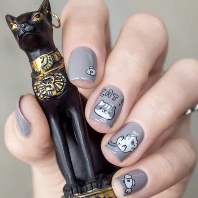 Дизайн ногтей с грациозными кошками» — создано в Шедевруме