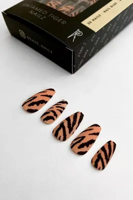 Freehand Tiger Stripes Nail Art Tutorial - YouTube