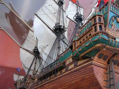 Парусный линейный корабль французского флота \"Le Soleil Royal\" 1668 г. —  Каропка.ру — стендовые модели, военная миниатюра