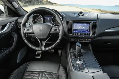 Стали известны цены на Maserati Levante в России — Motor