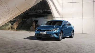 Mobile-review.com Тест Kia Cerato GT Line. Номер три в России