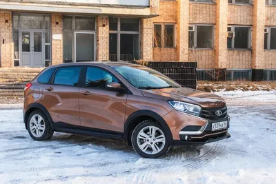 Lada XRAY Crossover купить в Екатеринбурге в автосалоне - АВТОВЕК