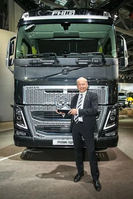 Volvo выпустила в свет самый комфортный грузовик для водителей. Первые  модели уже работают на дорогах Великобритании | trans.info