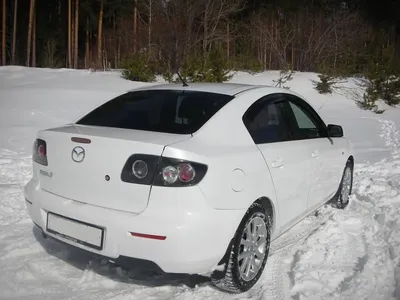 Mazda 3 1.6 AT (105 л.с.) Белый в Москве № ТИ-UY37002. Купить Mazda 3 II  (BL) Автомат Бензиновый с пробегом 149298 км. Цена 1019000