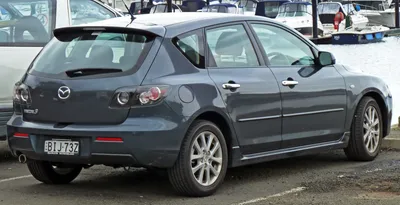 File:2008-2009 Mazda 3 (BK Series 2) Maxx Sport hatchback 01.jpg - Wikipedia