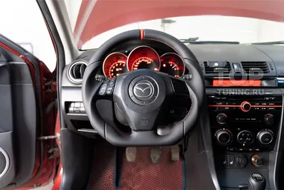 Словно с другой планеты: седан Mazda 3 получил странный тюнинг (фото).  Читайте на UKR.NET