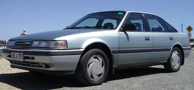 File:1988 Mazda 626 (GD) Turbo hatchback (5153658152).jpg - Wikimedia  Commons