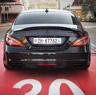 Mercedes-Benz Club /////AMG on Instagram: “#CLS63/////AMG” | Arabalar,  Babalar