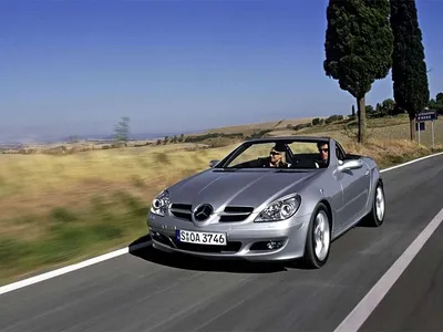 Mercedes-Benz SLK-Класс: технические характеристики, поколения и фото -  Комплектации и цены Mercedes-Benz SLK-Класс
