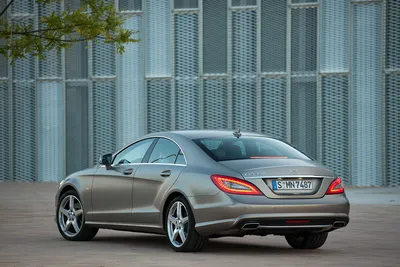 2015 Mercedes-Benz CLS-Class CLS 350 BlueTEC (UK-Spec) - Front | Caricos