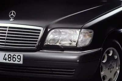Mercedes-Benz W140 S-class editorial photography. Image of long - 120737917