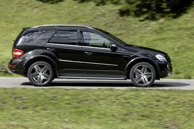 Future Truck Rendering - 2016 Mercedes-Benz ML63 AMG Expected To Adopt  Beijing Concept Coupe SUV Nose and Tail