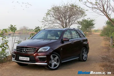 Mercedes-Benz ML 63 AMG (2012) - picture 5 of 22