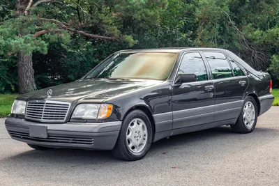 The One-Off Mercedes-Benz S600 Royale Is Such A Weird Custom Creation |  Carscoops