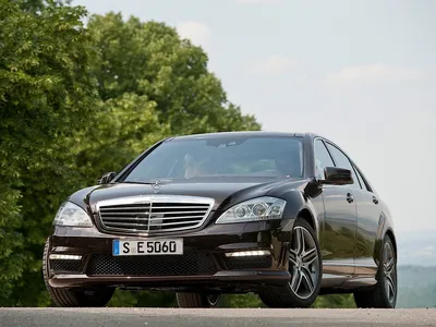 Mercedes-Benz S65 AMG (2004) - picture 8 of 10