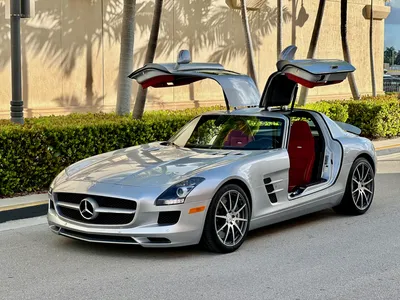 One-Owner 2011 Mercedes-Benz SLS AMG w/830 Miles For Sale | The MB Market