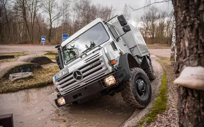Mercedes-Benz Unimog 406 dump truck for sale Germany Saarlouis, DW30932