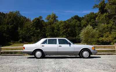 1987 MERCEDES-BENZ (W126) 560 SEC for sale by auction in Burleigh Heads,  QLD, Australia