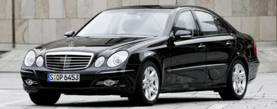 File:Mercedes E 220 CDI Classic (W211) front 20100509.jpg - Wikipedia