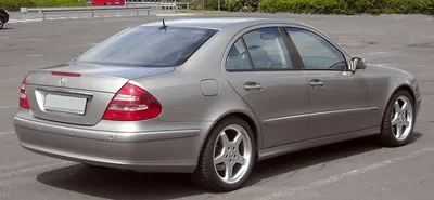 Ешка - Отзыв владельца автомобиля Mercedes-Benz E-Класс 2003 года ( III ( W211, S211) ): 220 2.2d MT (150 л.с.) | Авто.ру