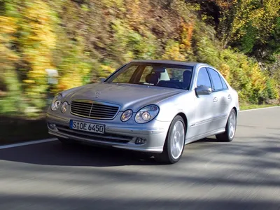 Mercedes-Benz E-Klasse W211 с пробегом: неоцинкованный кузов и слишком  умные тормоза - КОЛЕСА.ру – автомобильный журнал